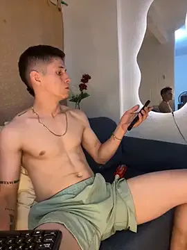 kaliana_ggh – webcam model profile photo Image 13