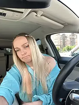 Ann_Sulu – webcam model profile photo Image 2