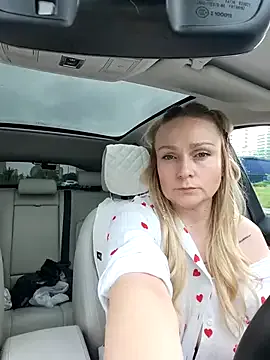 Ann_Sulu – webcam model profile photo Image 3