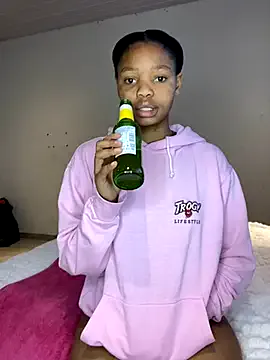 dears_pearlss – webcam model profile photo Image 6