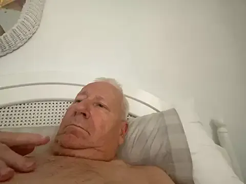 chinsemechan – webcam model profile photo Image 9