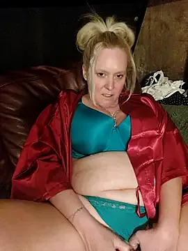 cuddles_jane – webcam model profile photo Image 17