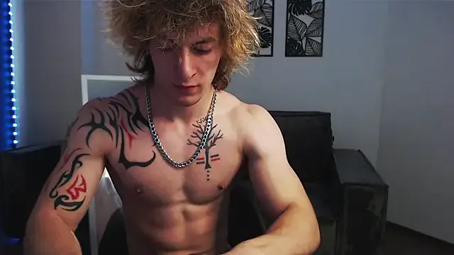 Brendan__Piks Image 5