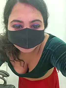 DomManlyGuy – webcam model profile photo Image 5