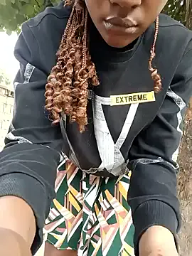 someone_sweet – webcam model profile photo Image 10