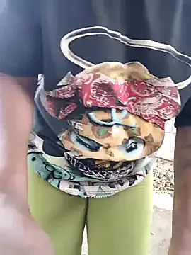 someone_sweet – webcam model profile photo Image 14