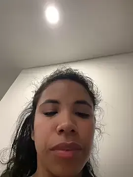 peek_in_my_window – webcam model profile photo Image 3