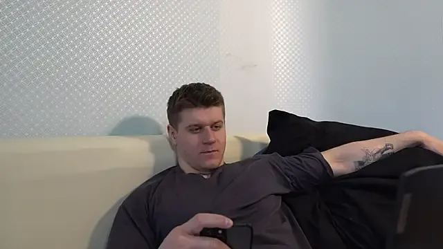 petites_perles – webcam model profile photo Image 5