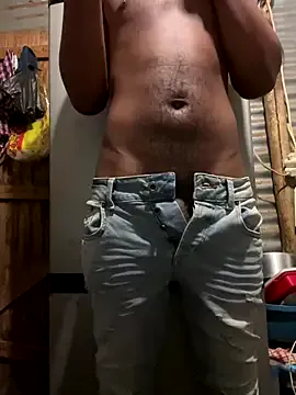 PabloArena – webcam model profile photo Image 2