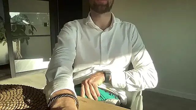 someone_sweet – webcam model profile photo Image 17