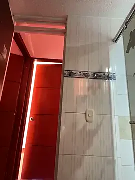 CarmeloA – webcam model profile photo Image 16