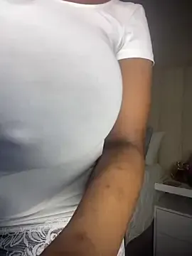 sweet_haeven – webcam model profile photo Image 6