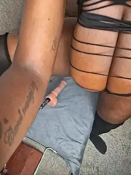 dears_pearlss – webcam model profile photo Image 6