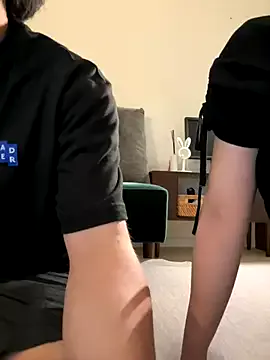 kai101010 – webcam model profile photo Image 5