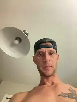 bisexualmilf – webcam model profile photo Image 5