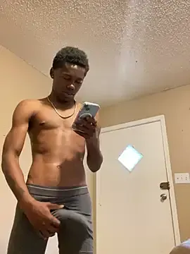 skinny_candy18 – webcam model profile photo Image 6