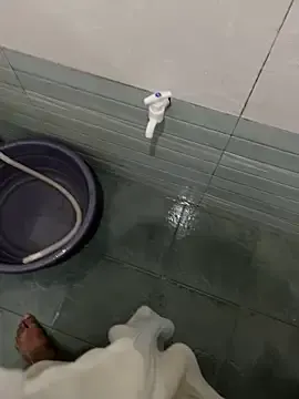 paroncho – webcam model profile photo Image 5