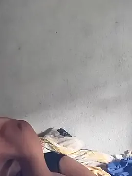 MaximoBenetti – webcam model profile photo Image 7