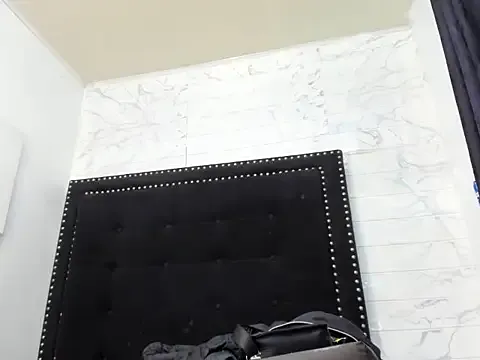 sheenadu – webcam model profile photo Image 2