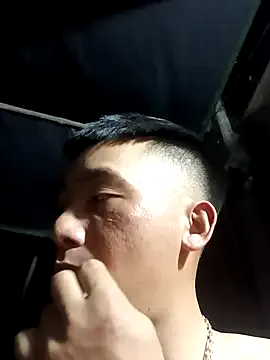 starvingo2002 – webcam model profile photo Image 7