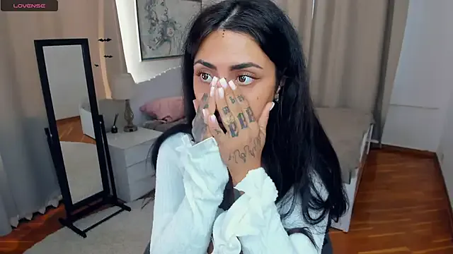 loving_ladies – webcam model profile photo Image 10