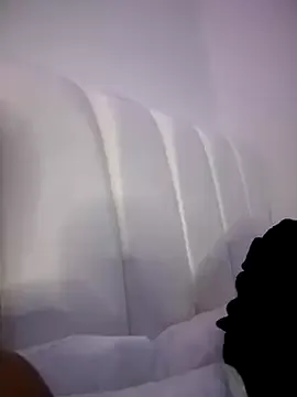 stripmens_ultimate – webcam model profile photo Image 8