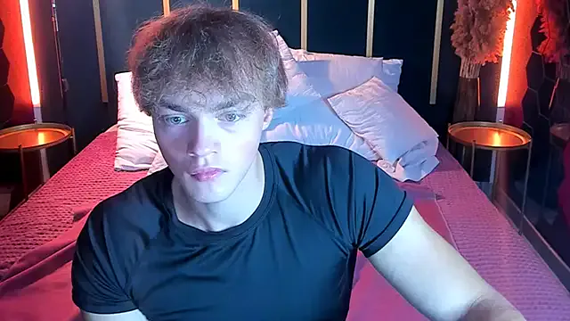 mitsuki0915 – webcam model profile photo Image 3