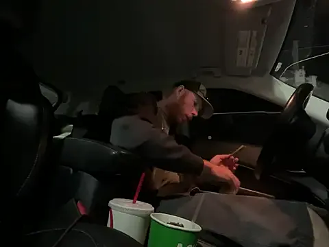 hornyshow_tv – webcam model profile photo Image 7