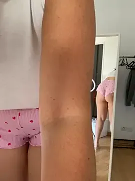 Ann_Sulu – webcam model profile photo Image 14