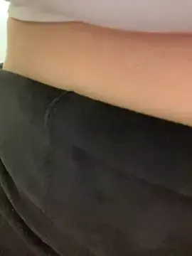 Ann_Sulu – webcam model profile photo Image 5