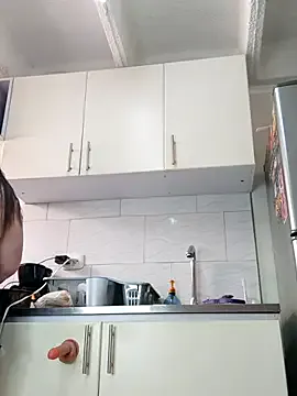 Chloee_Peach Image 2