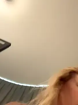 PabloArena – webcam model profile photo Image 9