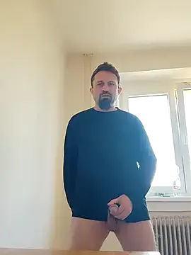 bisexualmilf – webcam model profile photo Image 9