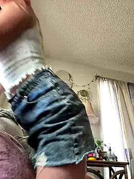 irohani_usagi – webcam model profile photo Image 17