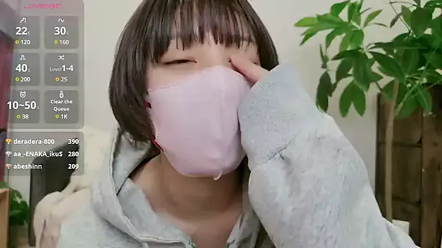 Megu_Melon – webcam model profile photo Image 7