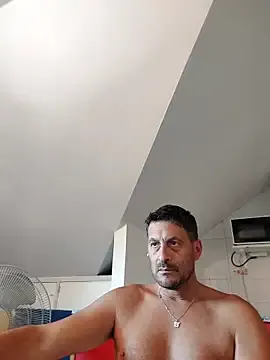 PIPIShoei – webcam model profile photo Image 14