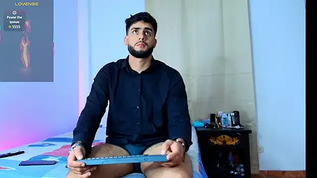 shyrubate – webcam model profile photo Image 9