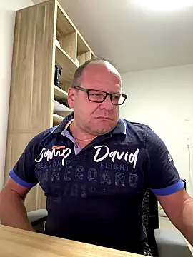 sandili – webcam model profile photo Image 19