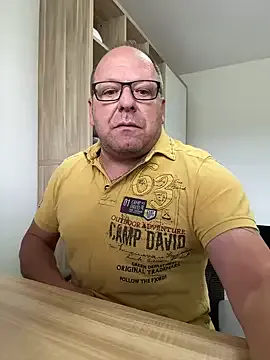 sandili – webcam model profile photo Image 7