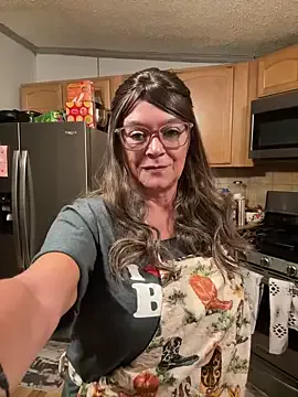 roouse – webcam model profile photo Image 17