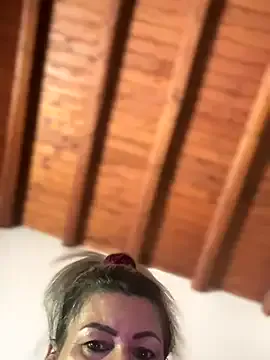 little_show_sexy – webcam model profile photo Image 4