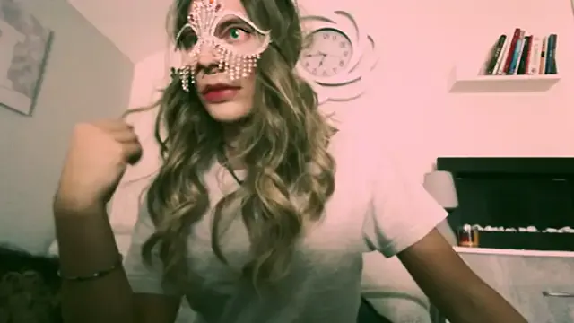 WitchAnnie – webcam model profile photo Image 9