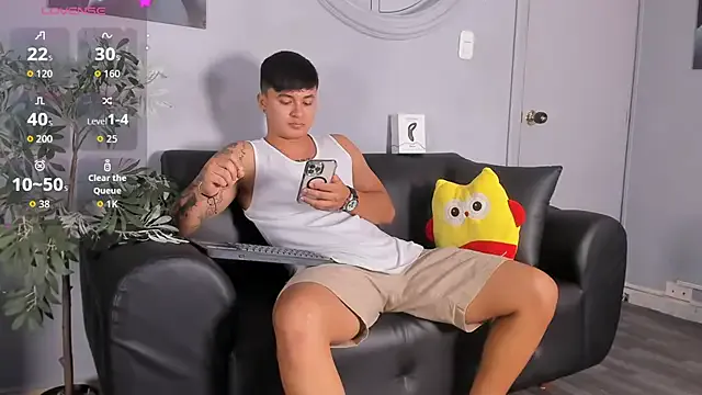 dimamozaev400 – webcam model profile photo Image 15