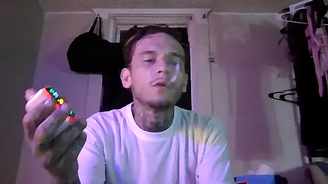 mysthush – webcam model profile photo Image 8