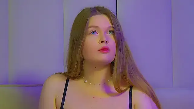 cherrymira – webcam model profile photo Image 13