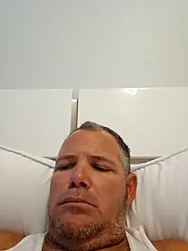 Earth_001 – webcam model profile photo Image 6