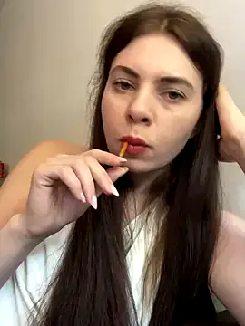 roouse – webcam model profile photo Image 11