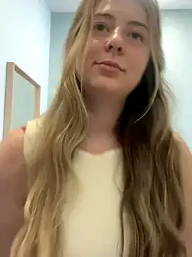 sellapink – webcam model profile photo Image 13