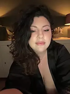 CurvyKimmy1 Image 3