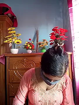 loving_ladies – webcam model profile photo Image 13